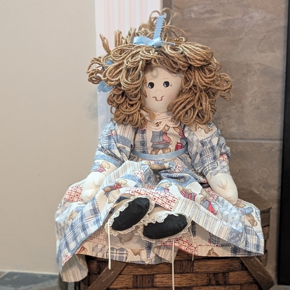 Vintage Folk Art Country Style Handcrafted Muslin Rag Doll Shelf Sitter
